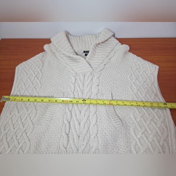 NEW Massimo Dutti Wool Angora Cashmere Poncho Cape sz S Fisherman Cable Kangaroo - Picture 7 of 12